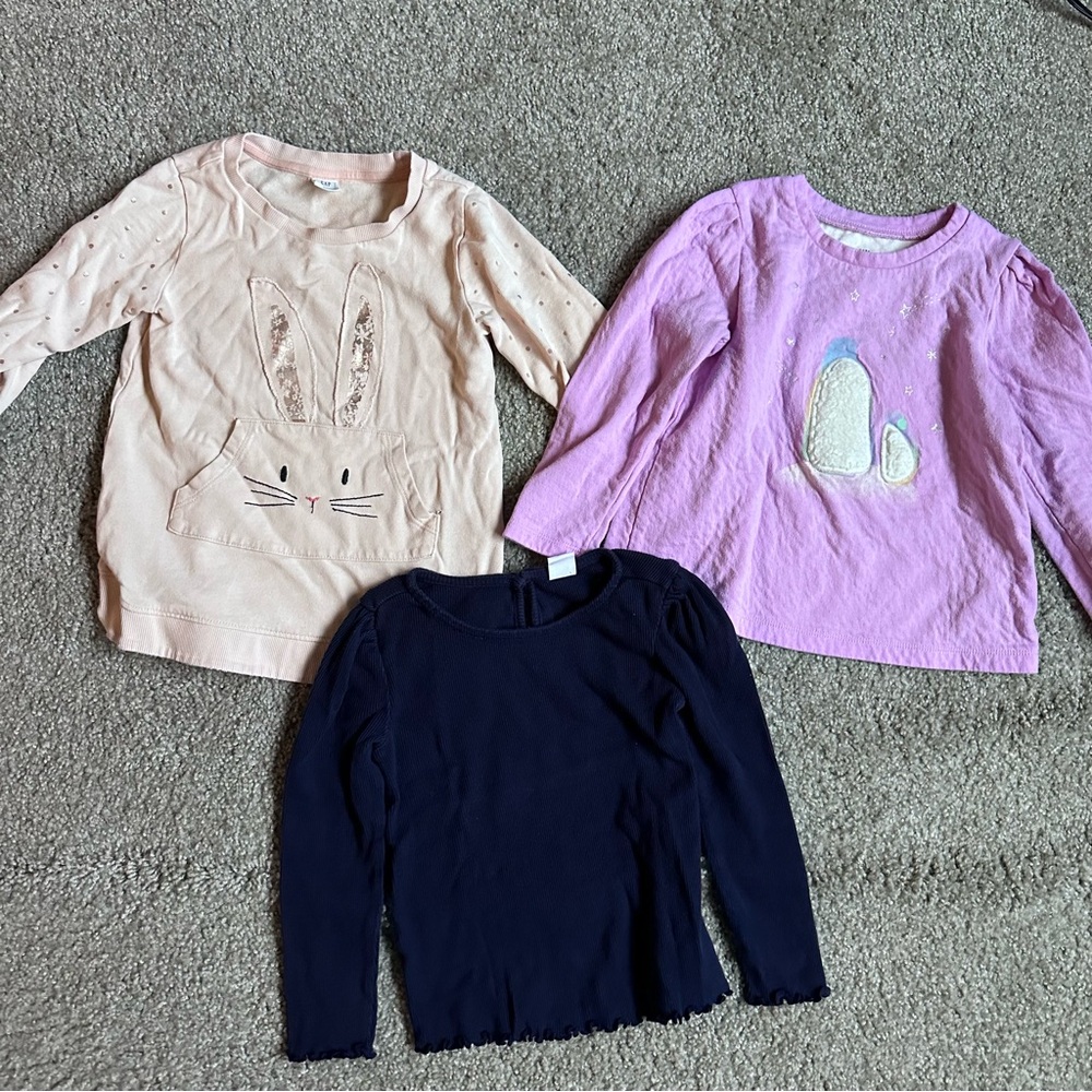 Gap 4T long sleeve top bundle